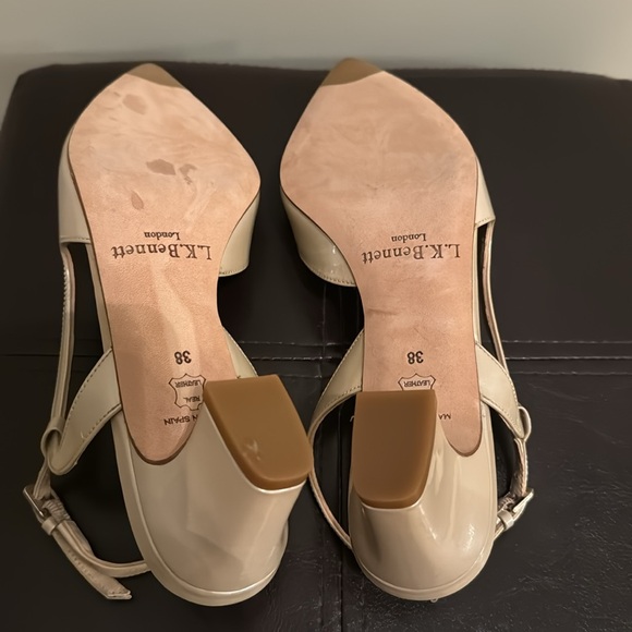 LK Bennett Patent Leather Pointed Toe Kitten Heel Slingbacks - Picture 9 of 13